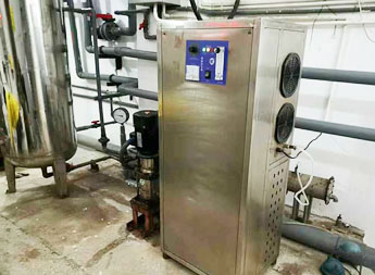 北京某實(shí)驗(yàn)中學(xué)泳池臭氧現(xiàn)場(chǎng)